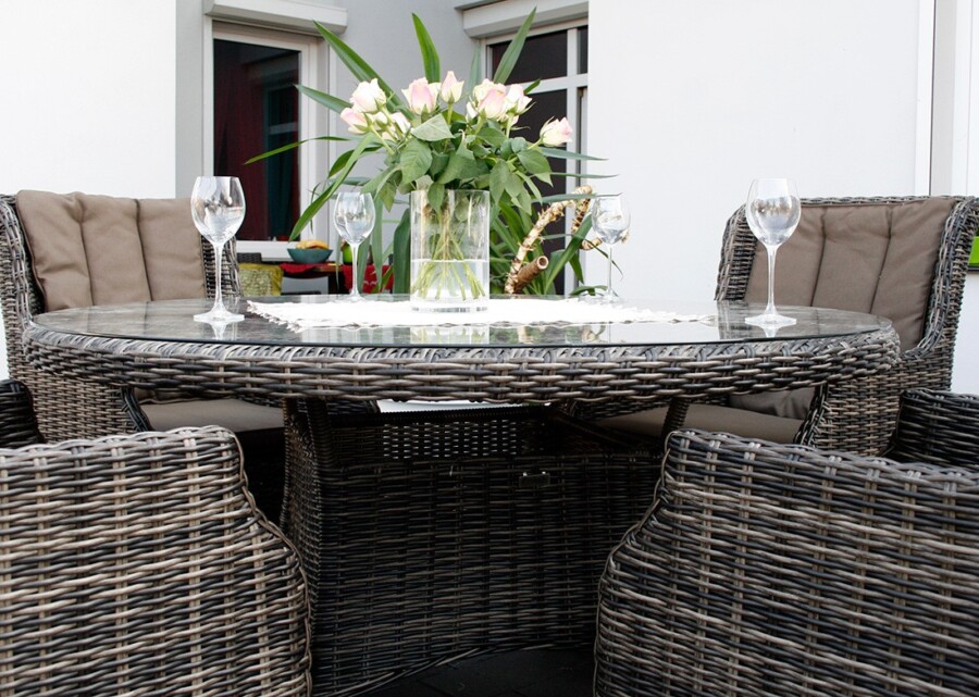 ADRIA S4 110 Mały Okrągły Stół Ogrodowy i 4 fotele z technorattanu