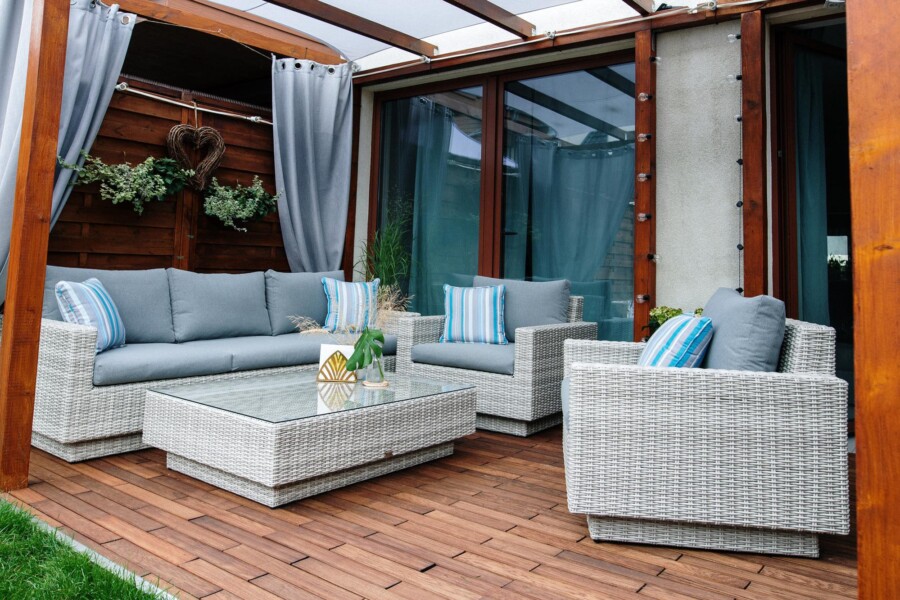 Meble na taras – duża sofa i fotele - CAMPANIA. Zestaw wypoczynkowy na taras z technorattanu