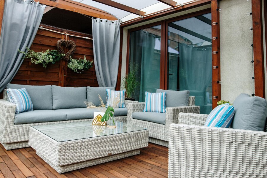 Meble na taras – duża sofa i fotele - CAMPANIA. Zestaw wypoczynkowy na taras z technorattanu