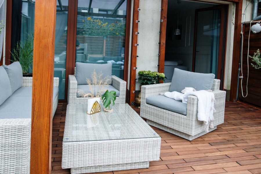 Meble na taras – duża sofa i fotele - CAMPANIA. Zestaw wypoczynkowy na taras z technorattanu