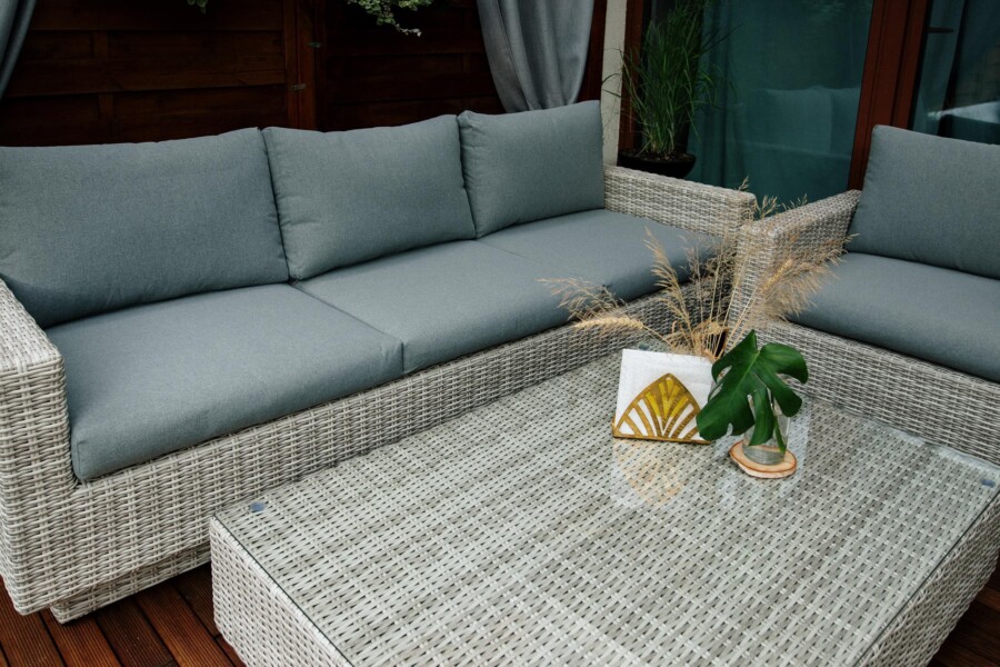 Meble na taras – duża sofa i fotele - CAMPANIA. Zestaw wypoczynkowy na taras z technorattanu