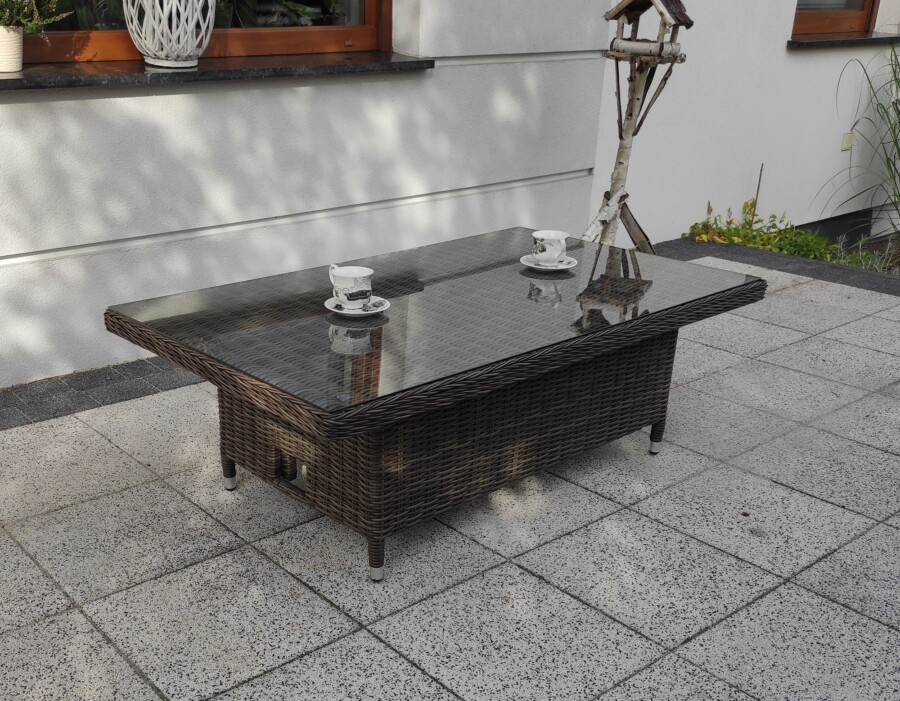 Podnoszony stół LAGOS – technorattan, szkło, regulacja 47–70