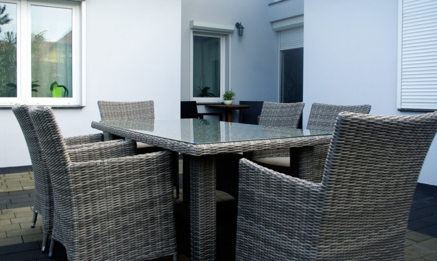 MANILVA 185 Stół prostokątny z Technorattanu i 6 foteli