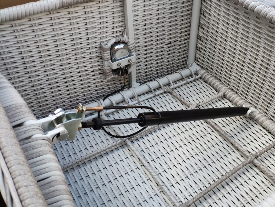 ROMA CAFFE SOLO Regulowany Rozkładany Fotel z podnóżkiem i stolikiem