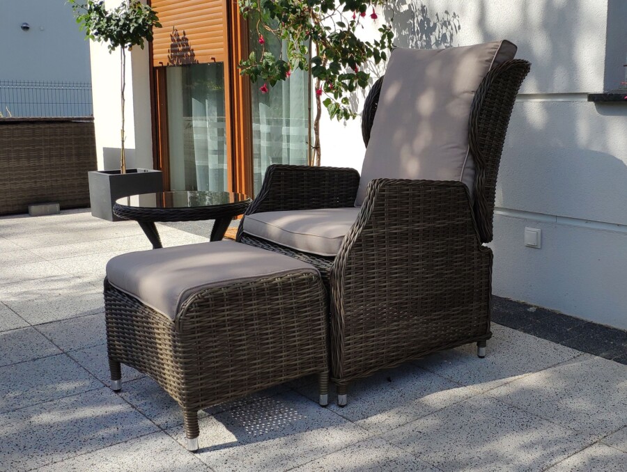 ROMA CAFFE SOLO Regulowany Rozkładany Fotel z podnóżkiem i stolikiem