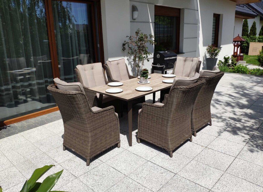 SOUTH CLASSIC Ogrodowy stół ceramiczny i fotele technorattan