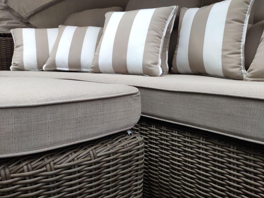 Leżanka ogrodowa z daszkiem ZAMORA LUX Leżanka ogrodowa z daszkiem ZAMORA LUX