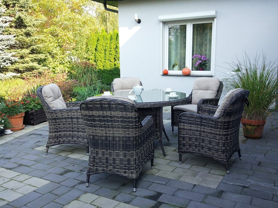 ZEUS 135 Okrągły Stół Tarasowy i 4 Nowoczesne Fotele Technorattan