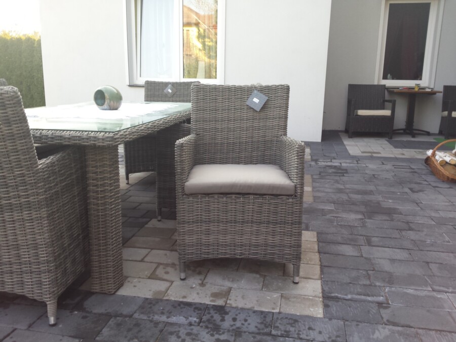 MANILVA 185 Stół prostokątny z Technorattanu i 6 foteli