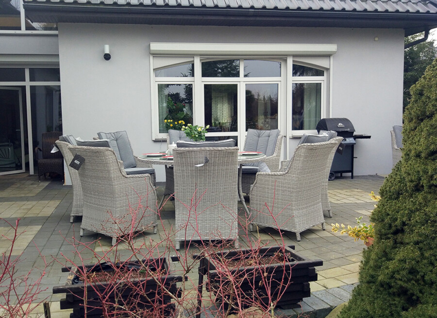 ADRIA S8 Duży Stół Tarasowy Okrągły 160cm i 8x Wygodne Fotele Ogrodowe