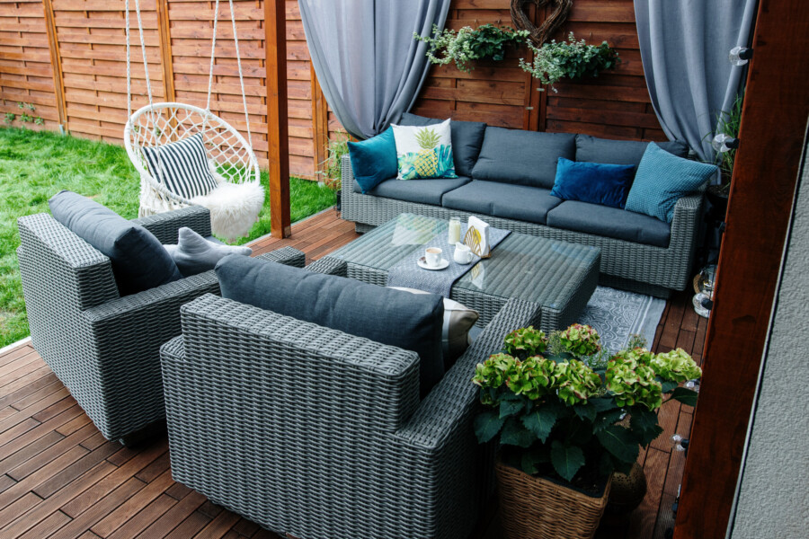 Meble na taras – duża sofa i fotele - CAMPANIA. Zestaw wypoczynkowy na taras z technorattanu