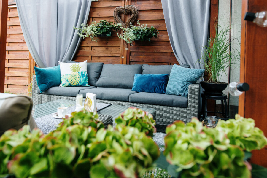 Meble na taras – duża sofa i fotele - CAMPANIA. Zestaw wypoczynkowy na taras z technorattanu