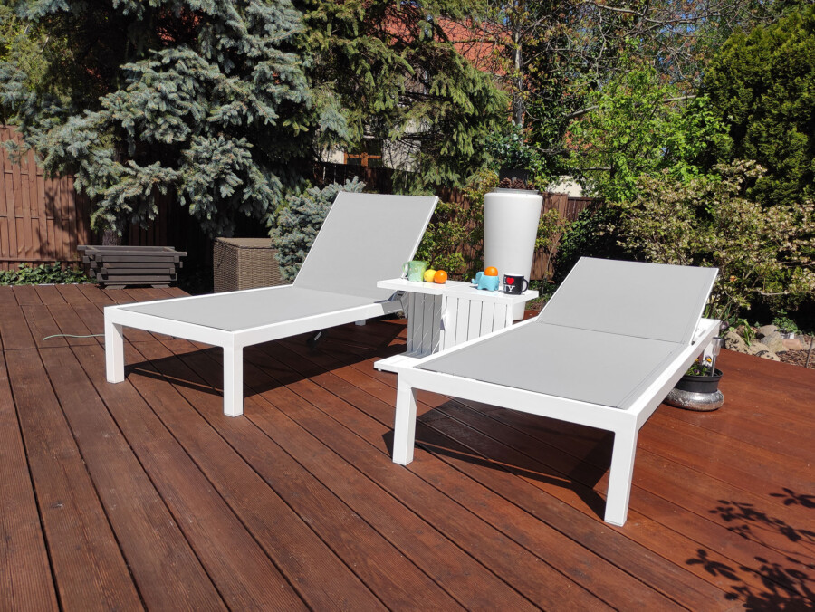 Basenowy leżak Textilene ogrodowy LOKI