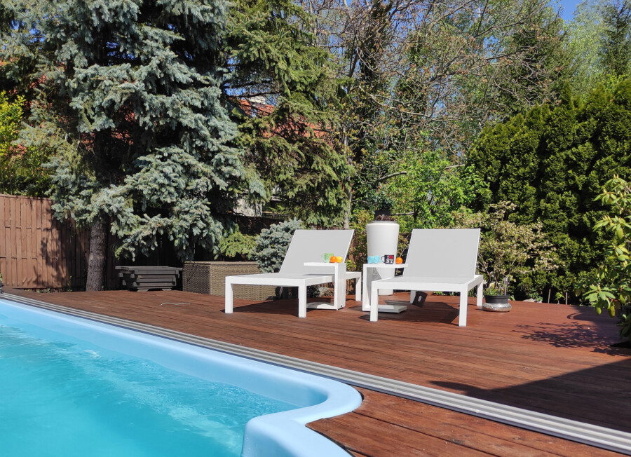 Basenowy leżak Textilene ogrodowy LOKI