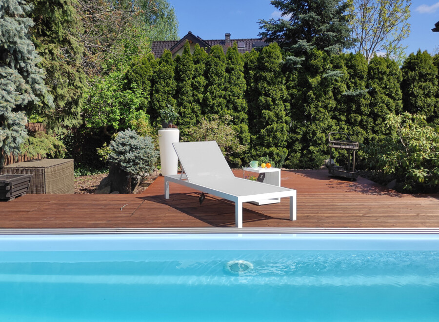 Basenowy leżak Textilene ogrodowy LOKI