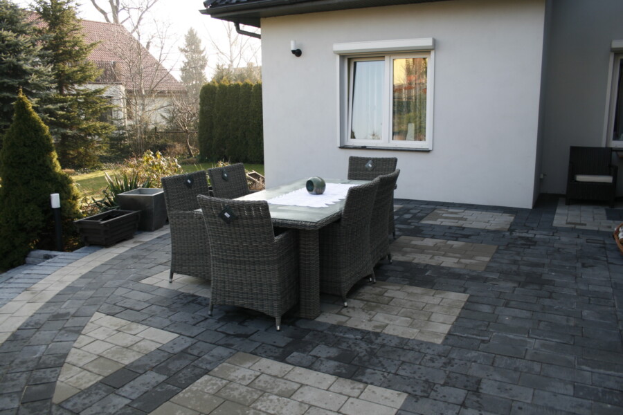 MANILVA 185 Stół prostokątny z Technorattanu i 6 foteli