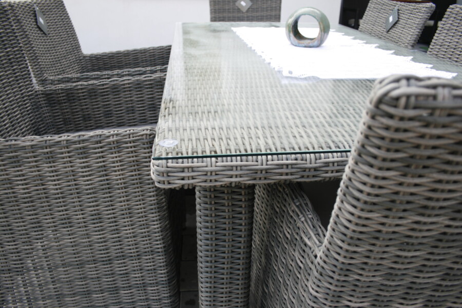 MANILVA 185 Stół prostokątny z Technorattanu i 6 foteli