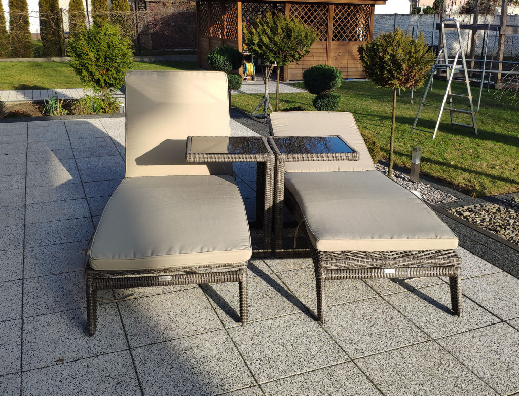 STOLIK do leżaka MILAN