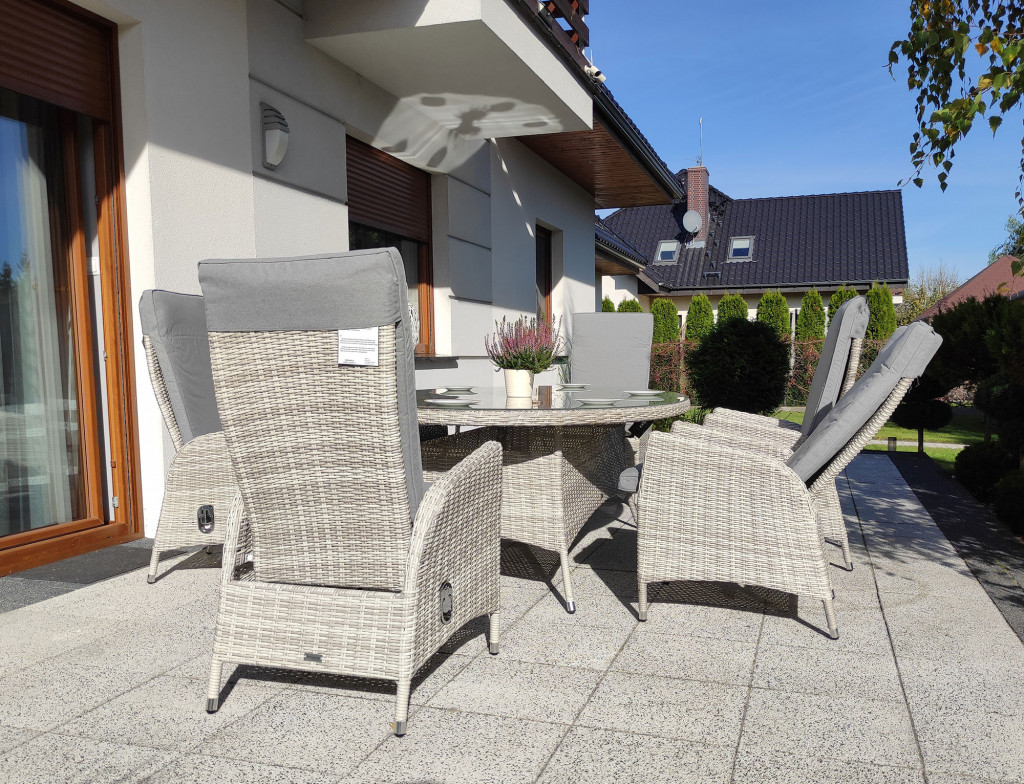 NEAPOL 8 – zestaw mebli ogrodowych z technorattanu: owalny stół 220 × 145 cm i 8 regulowanych foteli