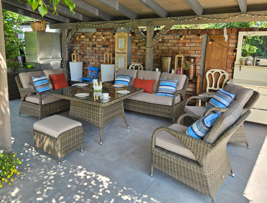 Klasyczny duży zestaw ogrodowy NEPTUN BIG Meble Technorattan.  Obiadowo-wypoczynkowy