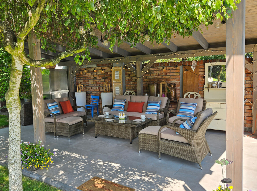 Klasyczny duży zestaw ogrodowy NEPTUN BIG Meble Technorattan.  Obiadowo-wypoczynkowy