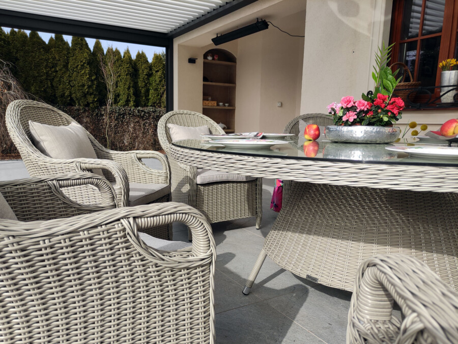 Mały stół okrągły na taras OLIMP 110 + 4 fotele