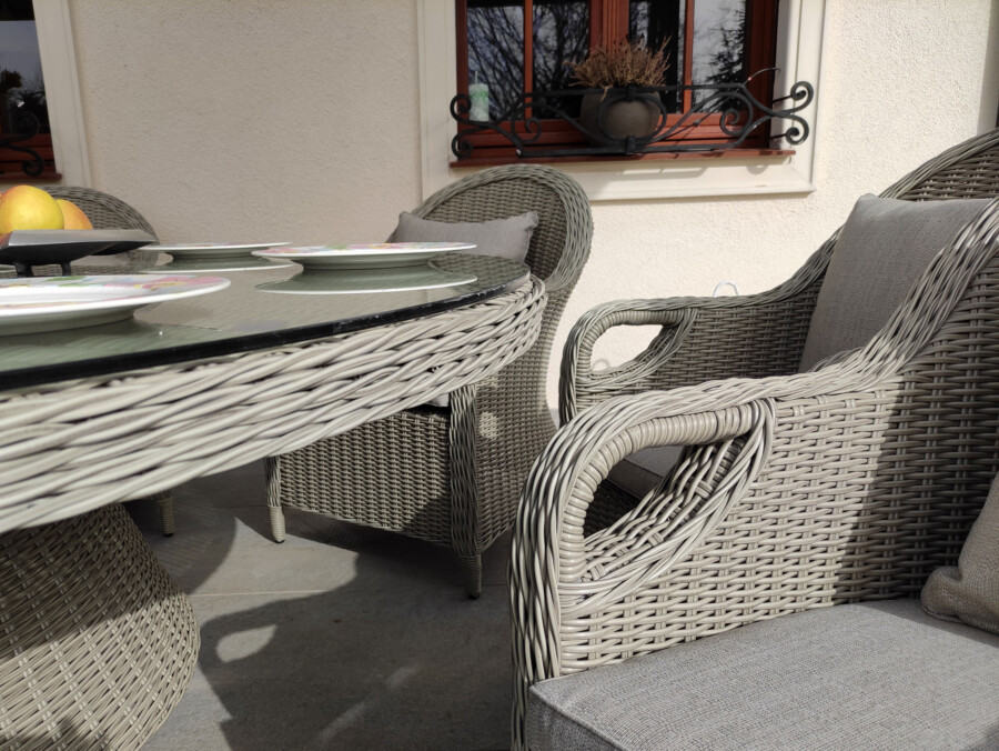 Duży stół okrągły OLIMP 180 + 8 foteli