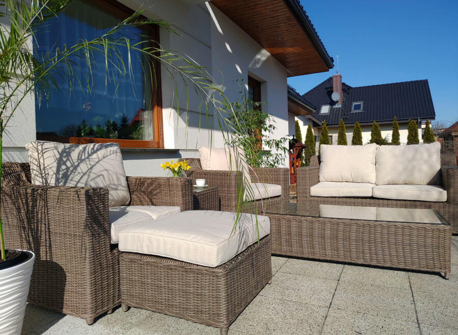 Klasyczny Zestaw Wypoczynkowy LEVANTE. Meble Ogrodowe Technorattan