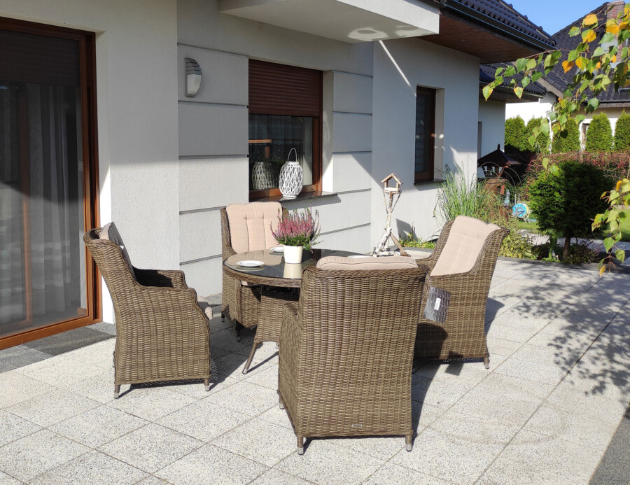 ADRIA S4 110 Mały Okrągły Stół Ogrodowy i 4 fotele z technorattanu