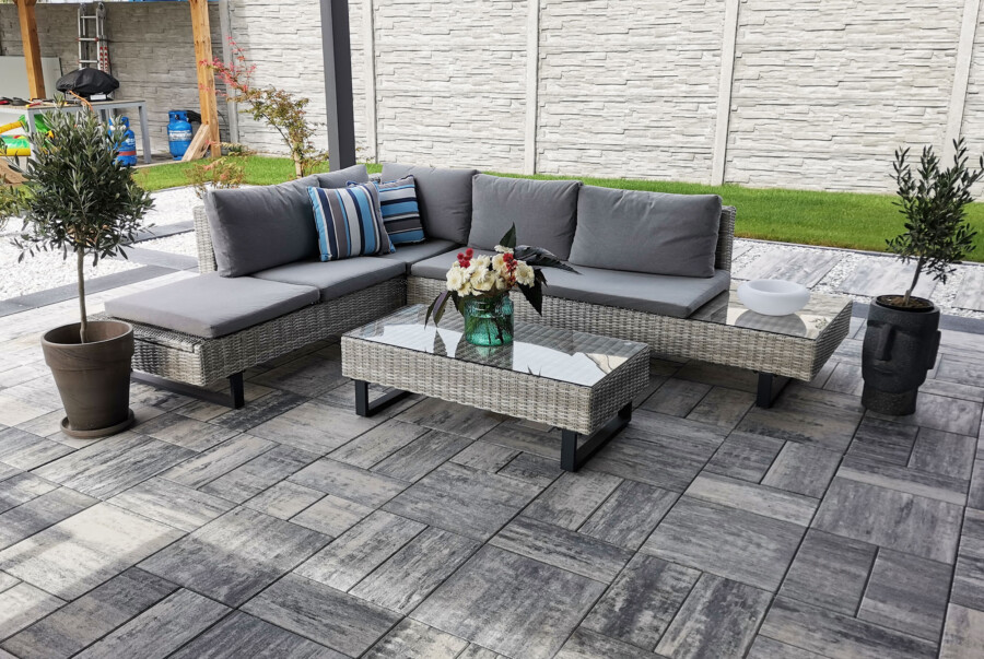 PINETO Narożnik z wbudowanym LEŻAKIEM Technorattan