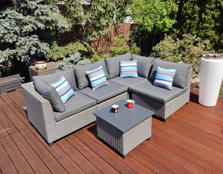 CROTONE Modułowy narożnik na taras z aluminiowymi nóżkami