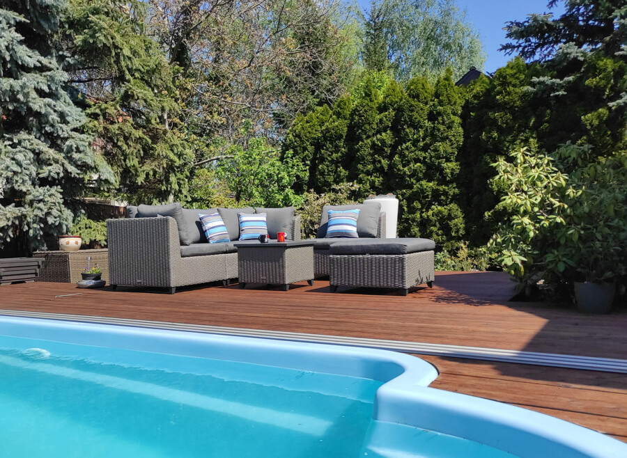 CROTONE Modułowy narożnik na taras z aluminiowymi nóżkami