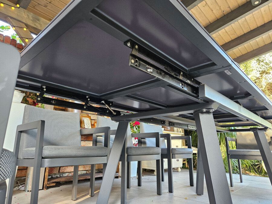 Rozkładany stół ogrodowy 150–250 – PAOLA | 6 foteli | Belgiardino