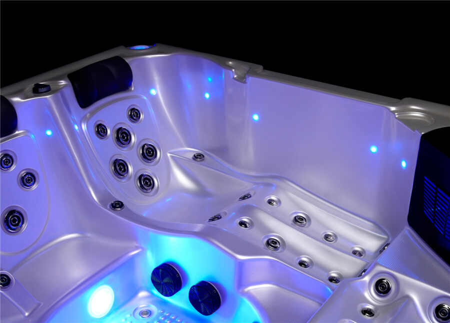 Jacuzzi / wanna ogrodowa z hydromasażem - MALLORCA