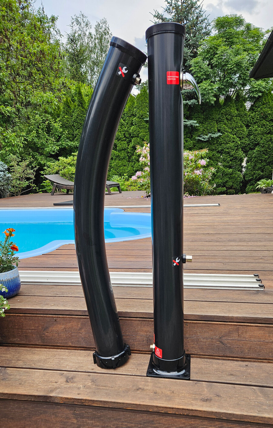 Czarny prysznic basenowy 3/16S