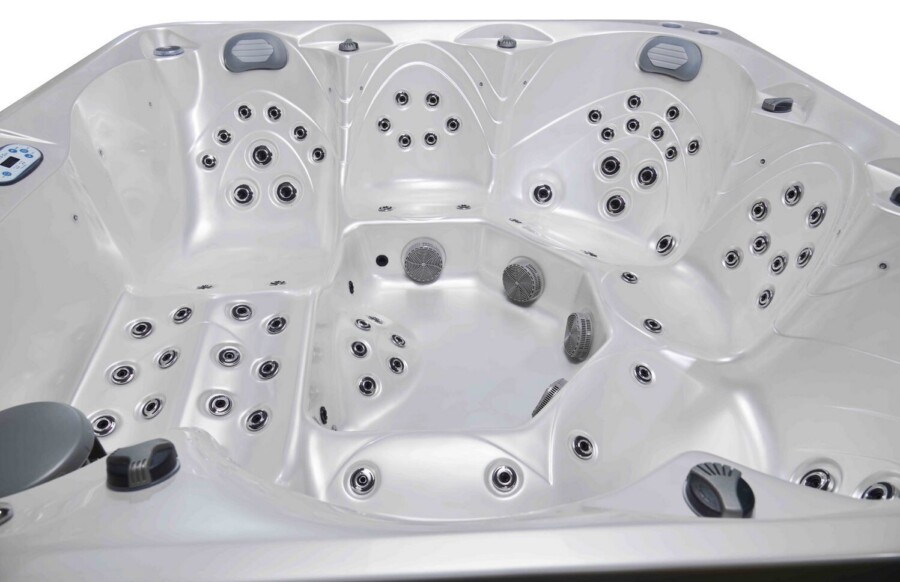 Jacuzzi / wanna ogrodowa z hydromasażem - CANNES