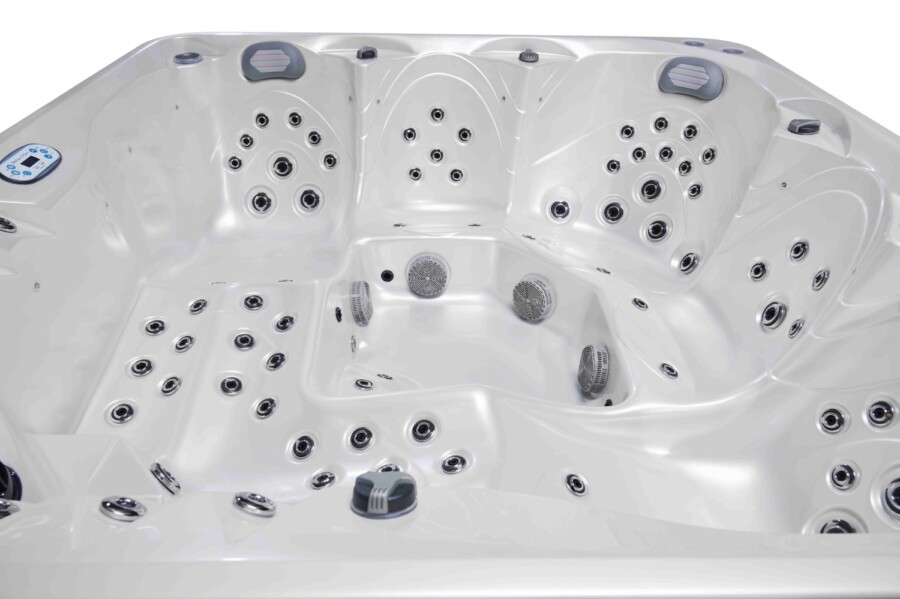 Jacuzzi / wanna ogrodowa z hydromasażem - SAN REMO