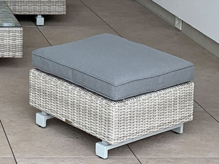 Nowoczesny PODNÓŻEK ogrodowy SARDYNIA